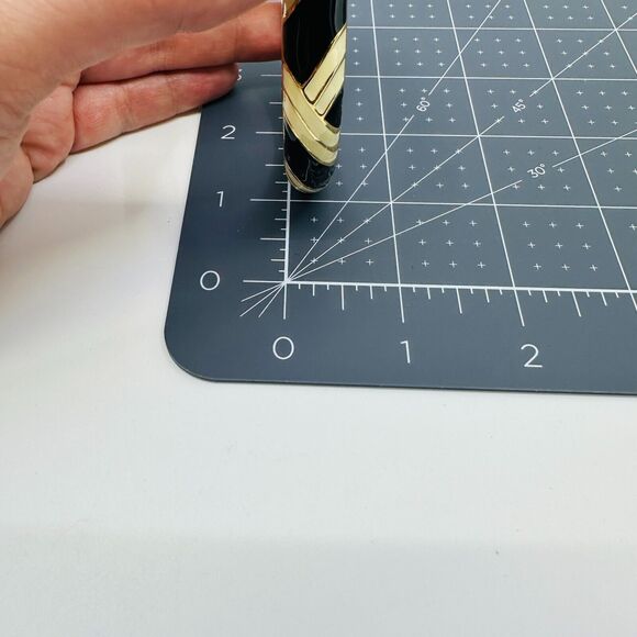 J. Crew Bangle Bracelet Black White Enamel Criss Cross Gold Tone .5" Wide - Picture 7 of 7